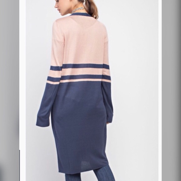 <LAST>Lightweight Colorblock Duster Cardigan - Picture 3 of 5
